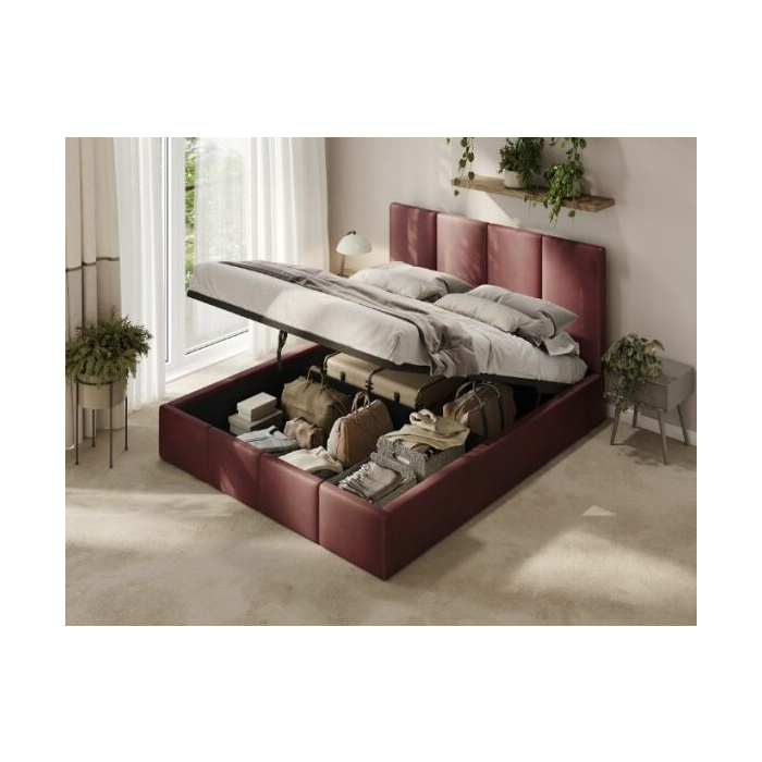 Bordeauxfarbenes Polsterbett im Schlafzimmer